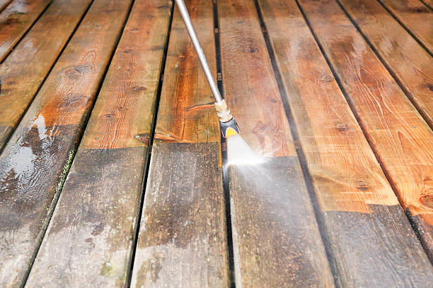 Best Patio and Deck Pressure Washing  in Kirkland, IL